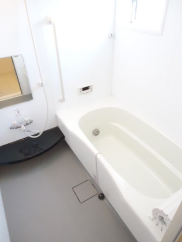  セジュールグランモアＢ