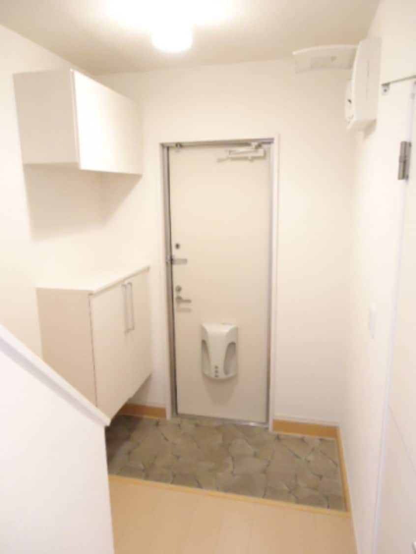  セジュールグランモアＢ