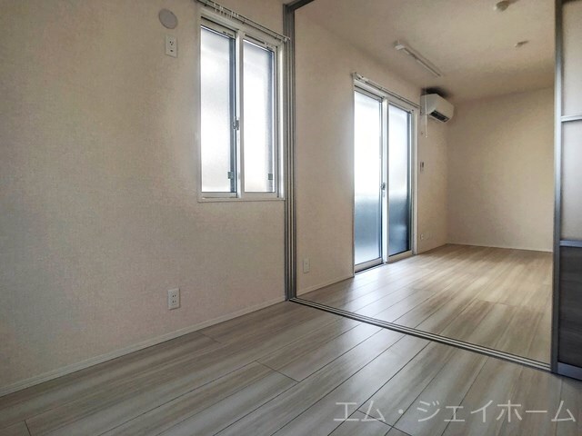  シャルール