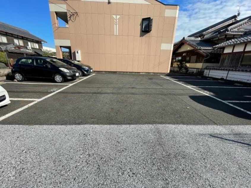  Ｋ’Ｓ　ＳＱＵＡＲＥ
