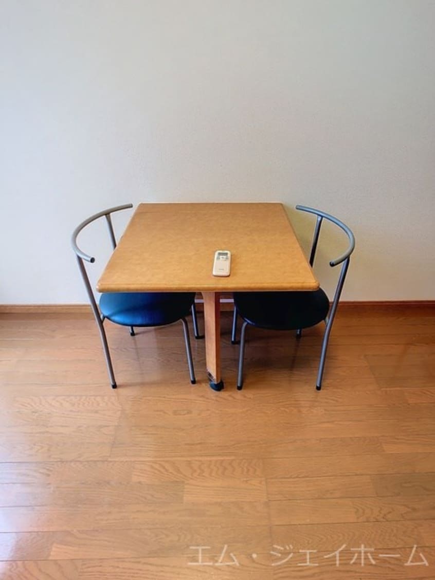  エイペックス彦根芹橋