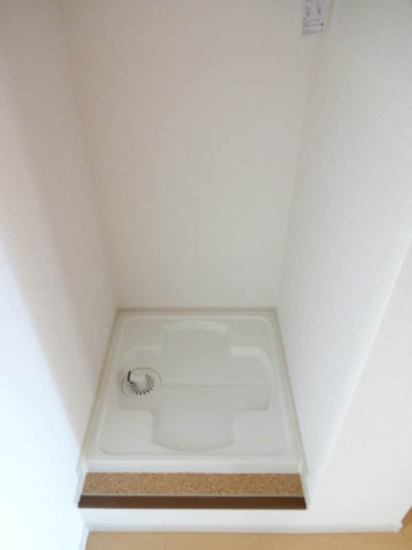  Ｃｈａｒｍｅ金屋