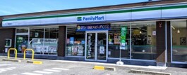 ファミリーマート　甲西日枝店