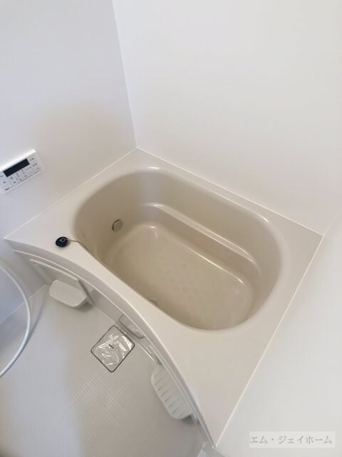  クレスト大堀