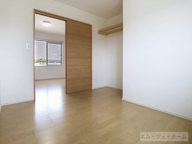  クレスト大堀