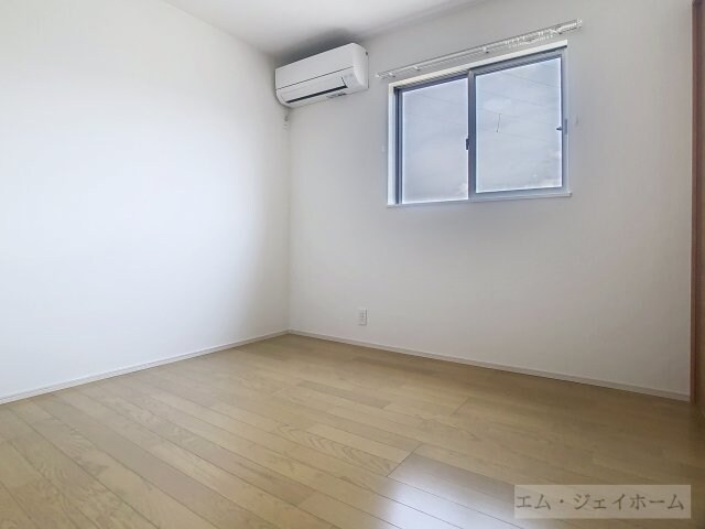  クレスト大堀
