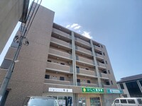 ロイヤルガーデン弐番館