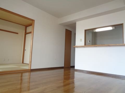  コスミックルーム21