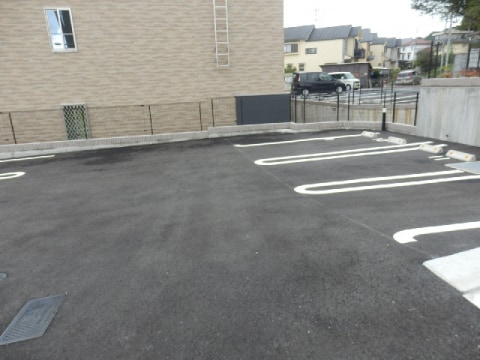  メルシーガーデン坂本