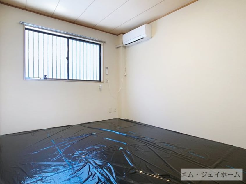  レジデンス宝積