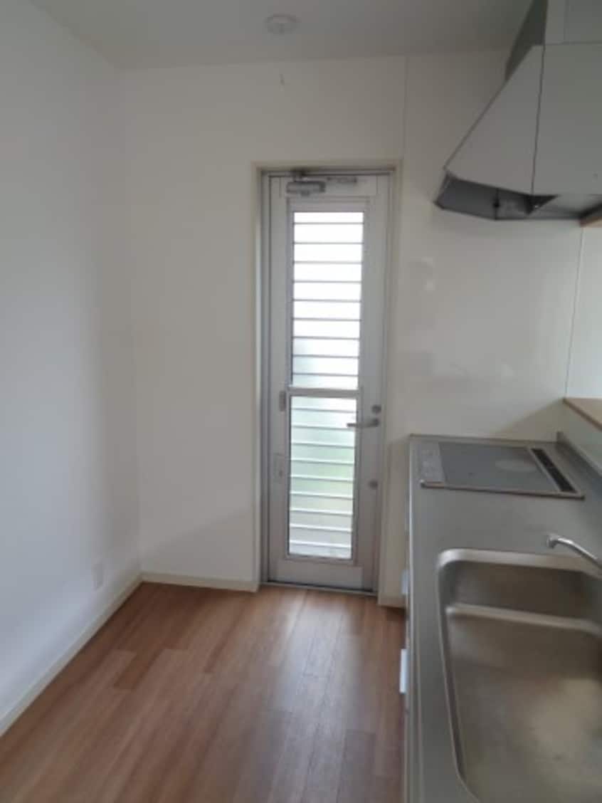  仰木の里東５丁目貸家