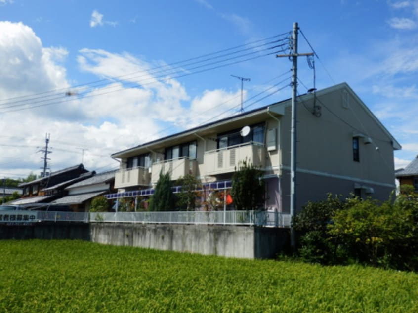  セジュール真野