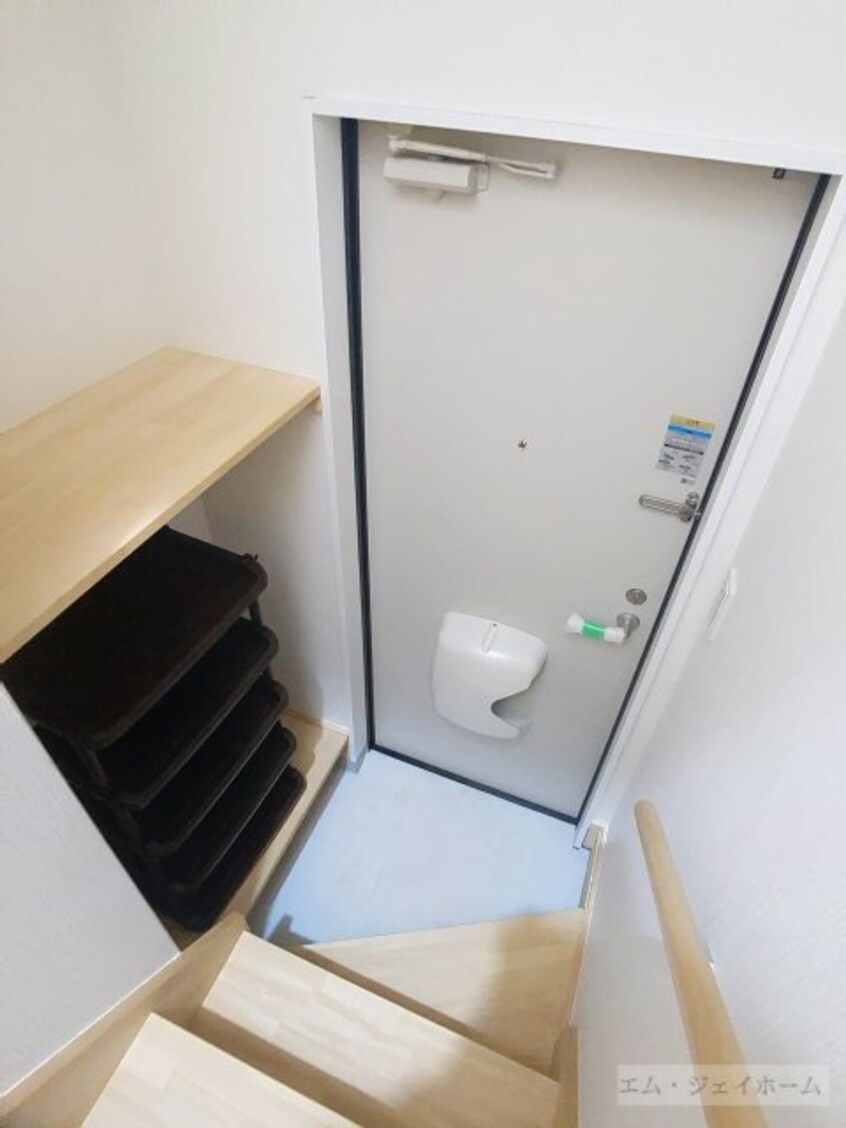  クレスト大堀