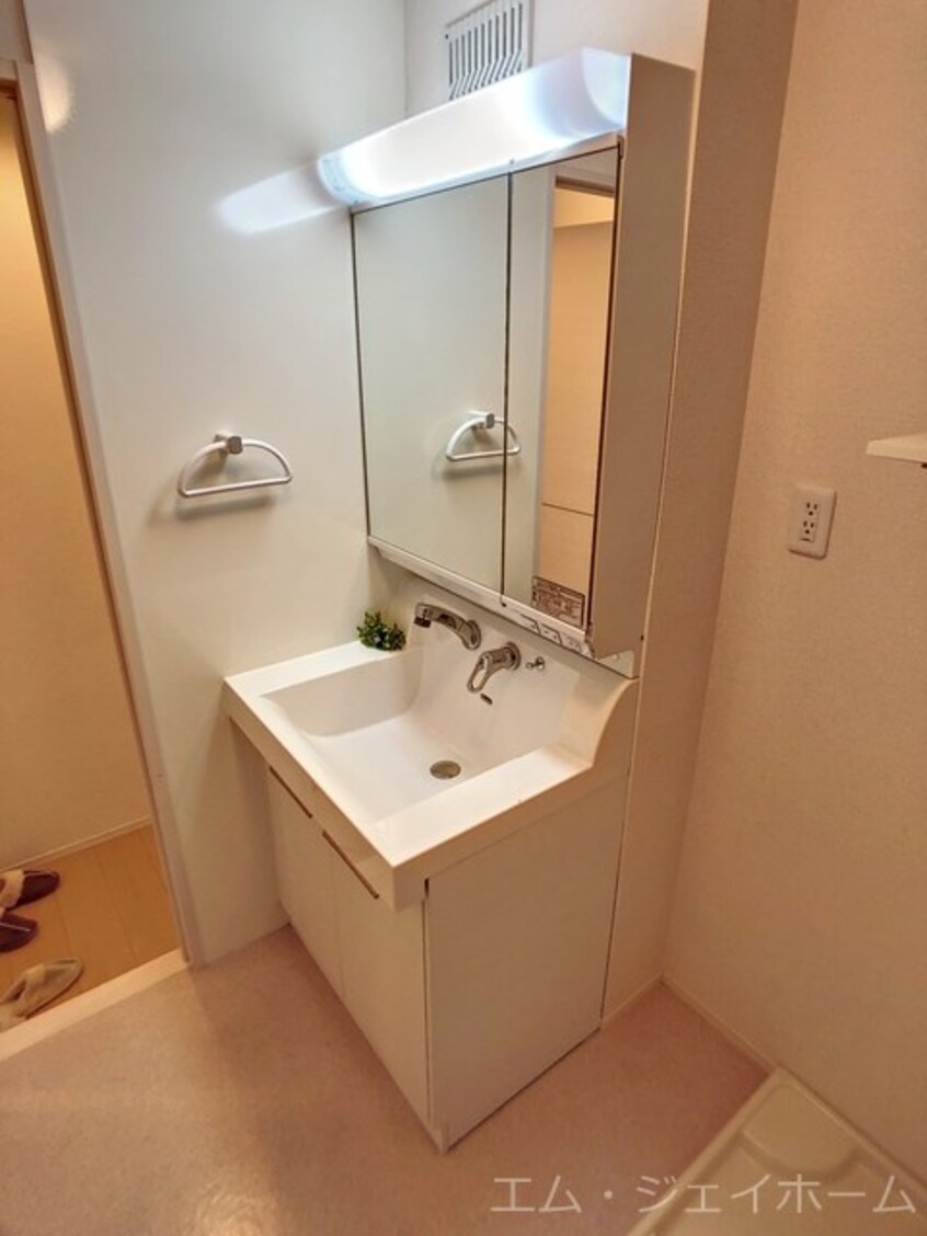  ケイ・シュウホウ　A棟