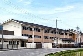 東近江市立五個荘中学校