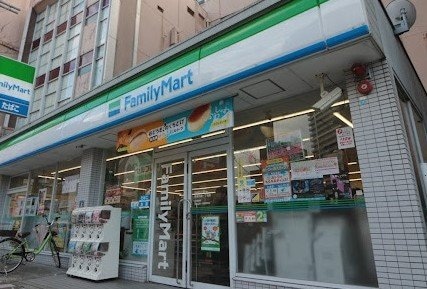 コンビニまで101m※ファミリーマート　草津大路一丁目店 AXIA草津_DC