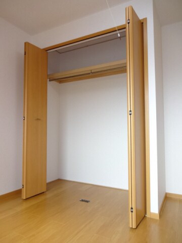  パレ・シャルマン