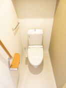  アトリエール駅東