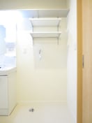  アトリエール駅東