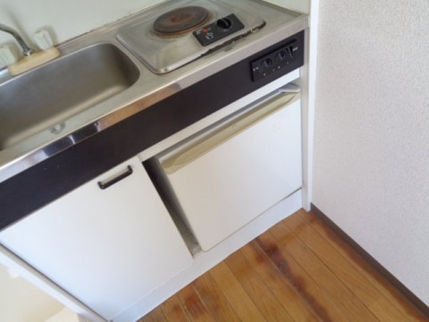  レジデンス岡本