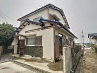 聖和町F邸1号室