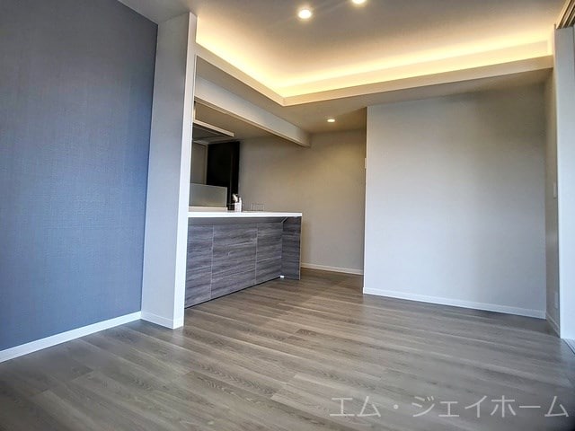  ノルウェジアンウッド室町