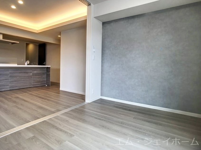  ノルウェジアンウッド室町