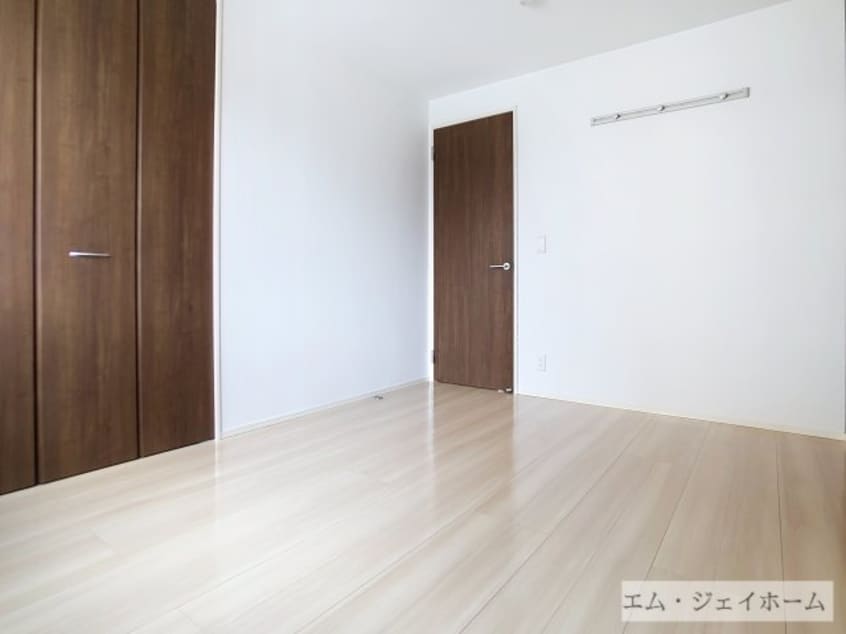  ヴィラ　シャルマン