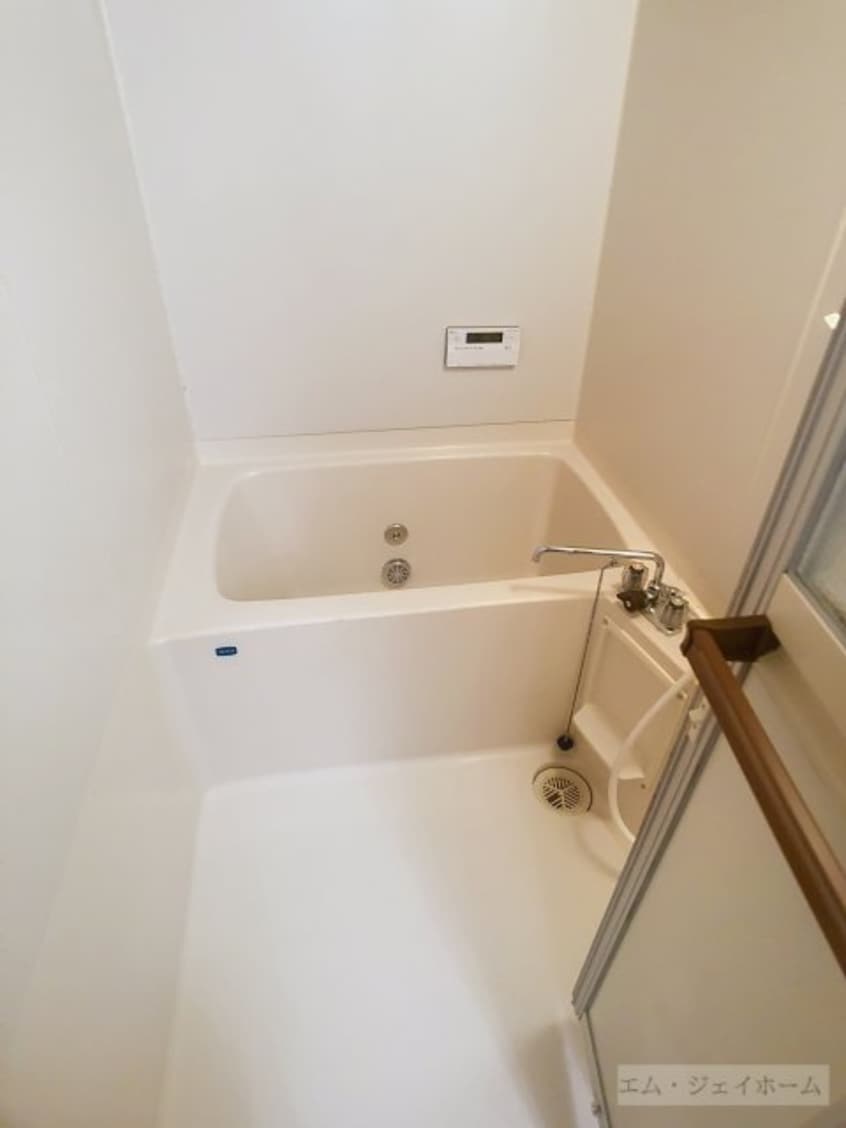  ハイエストパレス