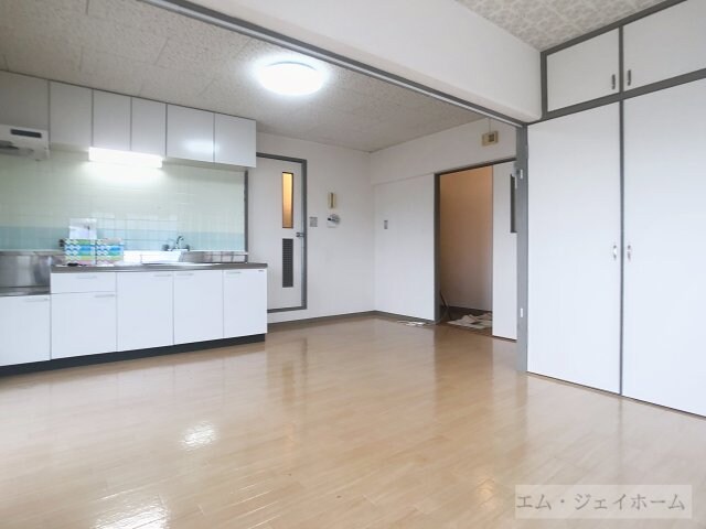  ハイエストパレス