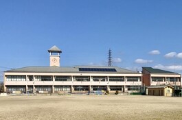 豊郷町立日栄小学校