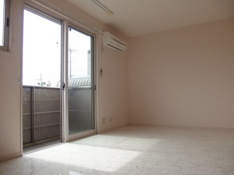  グランダールクラタ