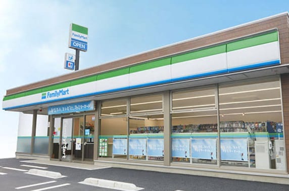 コンビニまで600m※ファミリーマート　東近江小脇町店 ヤングハイツ狛里