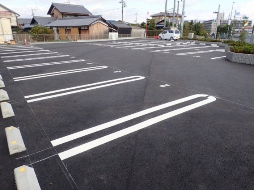  ノイエ南草津