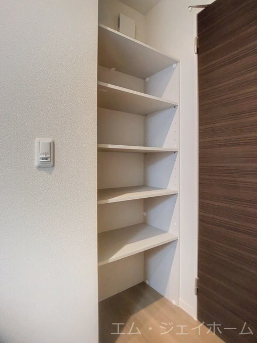  エアフォルク河原