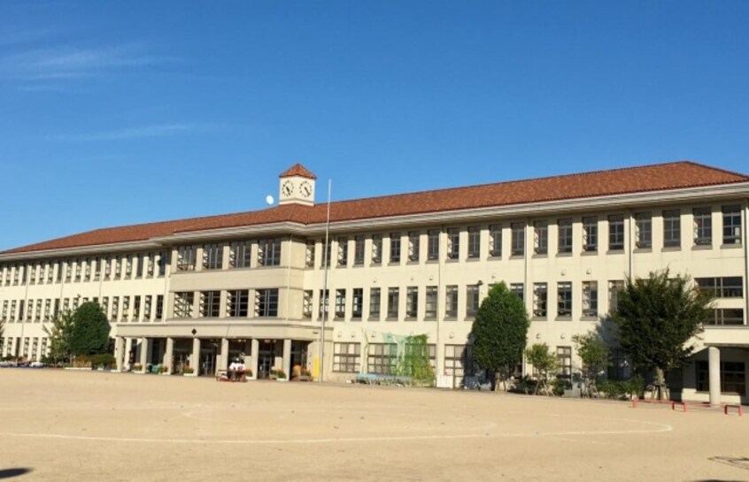 高等学校/高等専門学校まで1000m※豊郷町立豊郷小学校 ハピネスAT