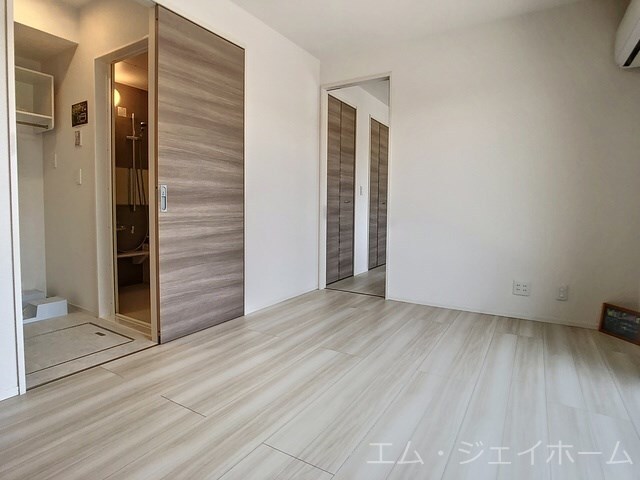  Lucent本堅田 (ルーセント)
