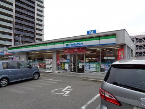 コンビニまで500m※ファミリーマート　近江八幡鷹飼町店 ワイジェイエム20Ⅰ