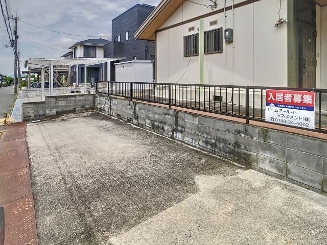  長峰 2 貸家