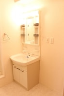  シャーメゾン　リーリエ