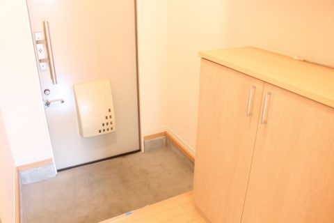  シャーメゾン　リーリエ