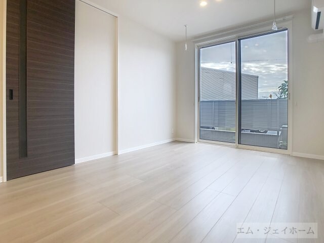  シャーメゾン　ＳＨＵⅡ