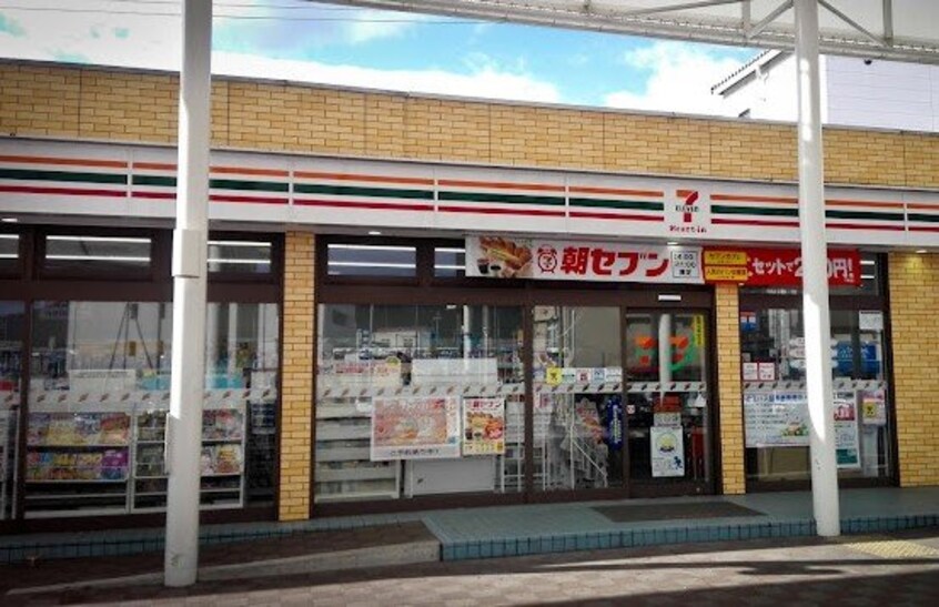 コンビニまで800m※セブン－イレブン　ハートインＪＲ野洲駅南口店 ヴェリテ・ソレイユ