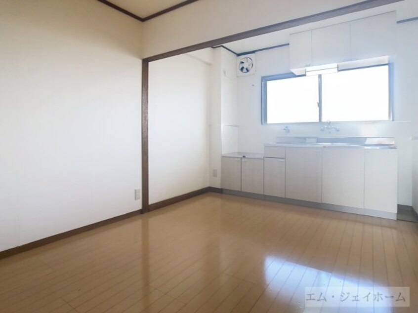  湖東サンコーポ