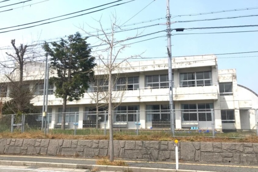 小学校まで400m※米原市立米原小学校 サンシャイン翼