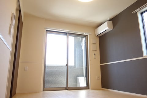  メゾン　デ　ソレール