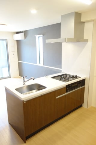  メゾン　デ　ソレール