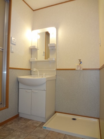  ハイツサニープラス