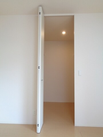  ブルームコート