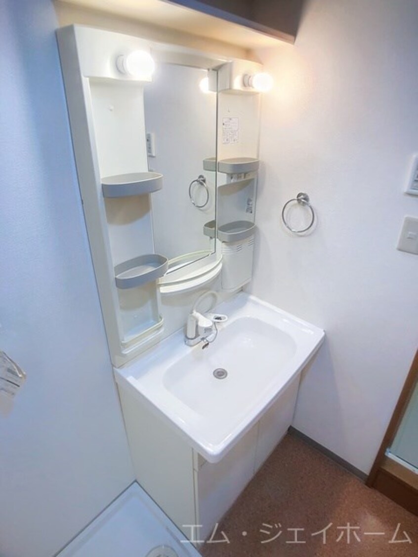  ブランコカメーリア